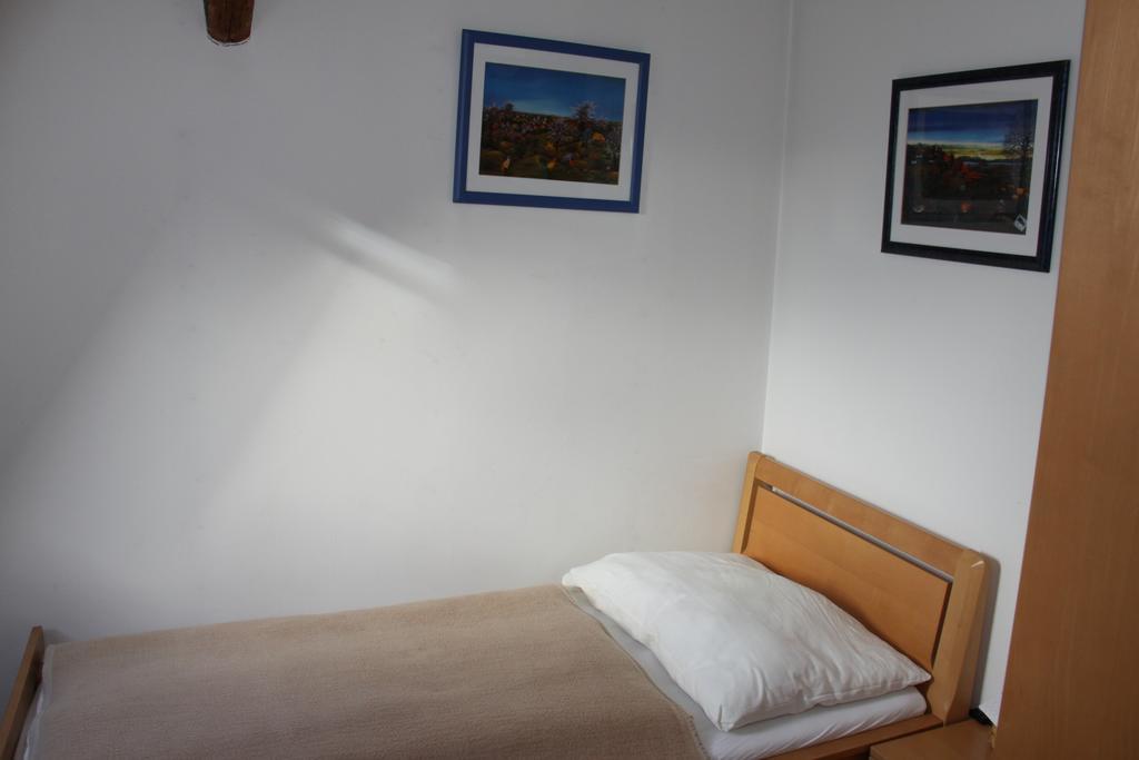 Pension Jahrbacher Leoben  Pokoj fotografie
